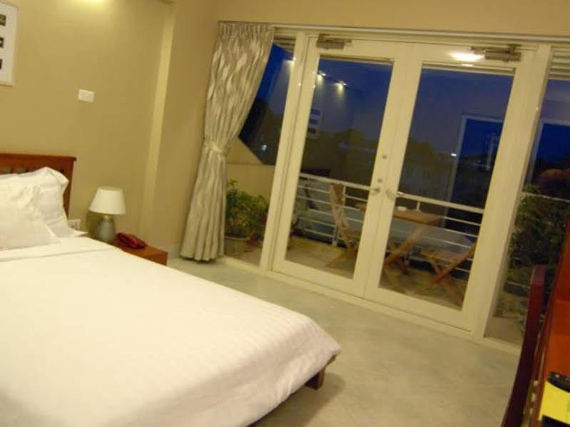 Iris Boutique Hotel Hanoi Zewnętrze zdjęcie