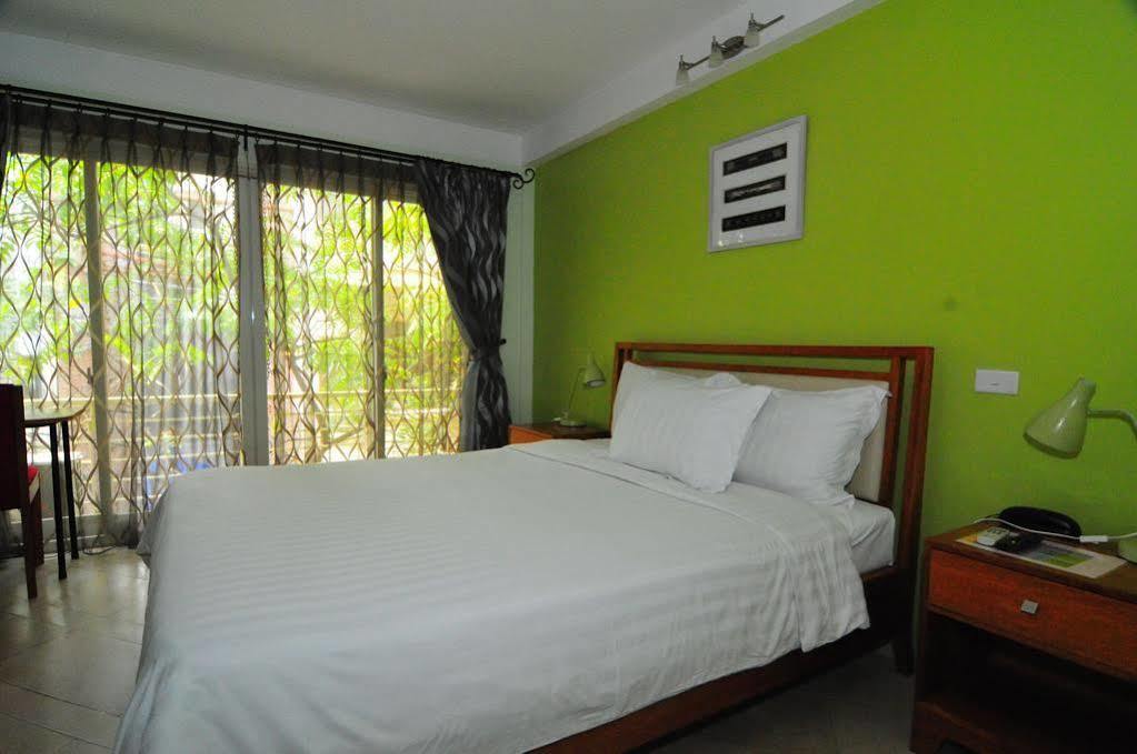 Iris Boutique Hotel Hanoi Zewnętrze zdjęcie